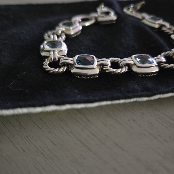 David Yurman Silver Blue Topaz Bracelet Renaissance Collection - Picture 3 of 5